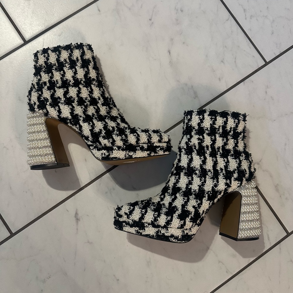 Raylan Platform Booties